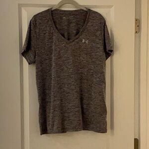 Ladies Under Armour Loose Fit V-Neck, Short Sleeved T-Shirt